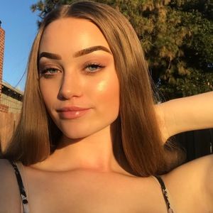 Meet your Posher, Skye